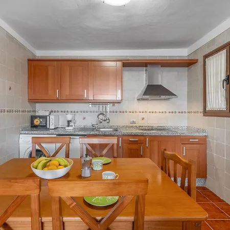 Perales - El Peral בית כפרי